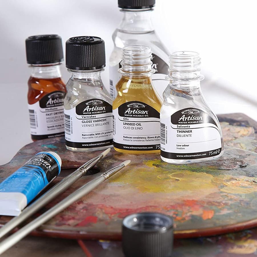 Choose the right type of oil painting medium